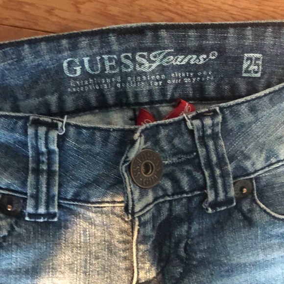 Guess jeans light wash - Picture 2 of 3